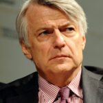 Il reddito di cittadinanza ribattezzato “reddito toscano di reinserimento”