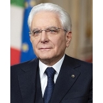 La sorpresa positiva per tanti turisti: non c’è più la gru degli Uffizi